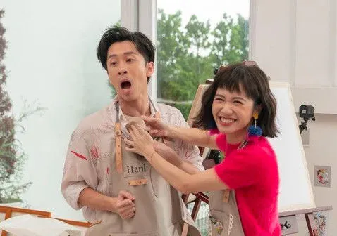 ▲LULU和陳漢典11日驚喜宣布結婚。（圖／翻攝自臉書）