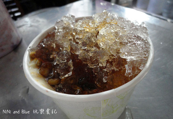 ▲▼民生路無名豆花。（圖／部落客NINI AND BLUE 玩樂食記授權提供）