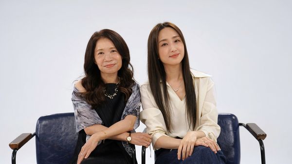 ▲▼公視《換邊發球》邀請柯佳嬿（右）與作家陳雪（左）對談探討內耗。（圖／公視提供）