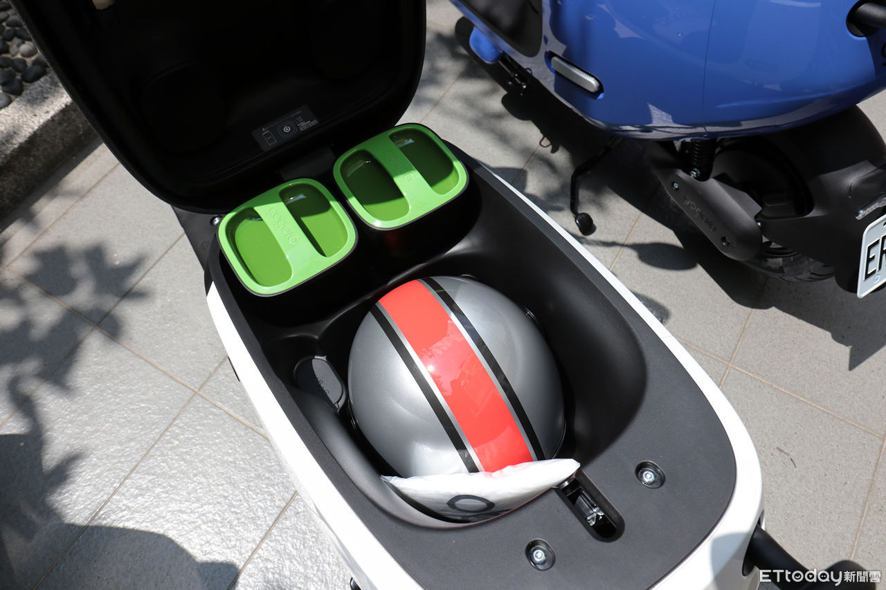 ▲74980元！Gogoro「最新入門白牌機車」開賣　補助後4萬有找入手。（圖／記者張慶輝攝）