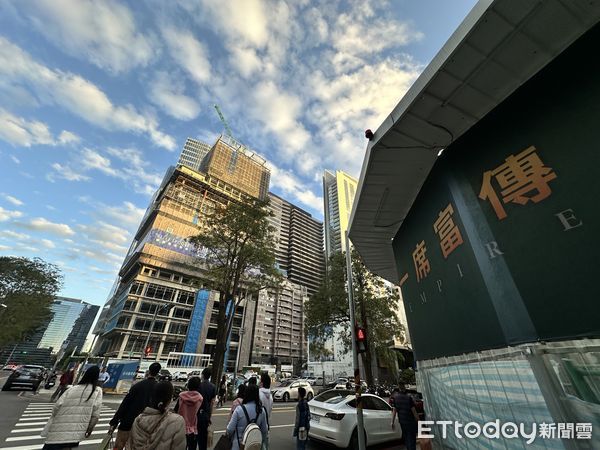 ▲▼ 七期,興富發            。（圖／記者陳筱惠攝）