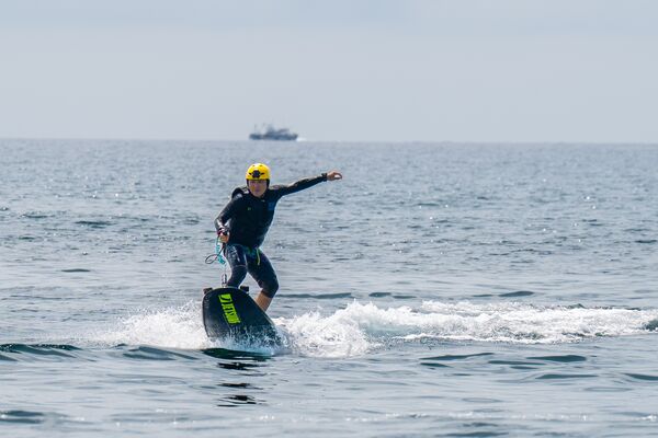 ▲▼伊正、況明潔，攜手少年藝人王仁甫、莎莎，一同探索宜蘭之美。（圖／東森綜合台提供）