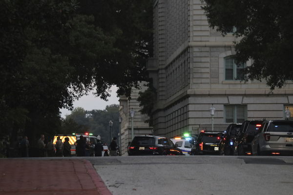 ▲▼ 美國海軍學院（US Naval Academy）馬里蘭州安納波利斯（Annapolis）分校驚傳槍擊案，一名遭退學的前學員持槍闖入校園開火，校方立即啟動全面封鎖程序 。（圖／達志影像／美聯社）
