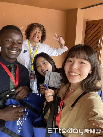 ▲嘉藥藥學系學生暑假赴肯亞與馬來西亞參與國際藥學生年會，拓展專業視野。（記者林東良翻攝，下同）