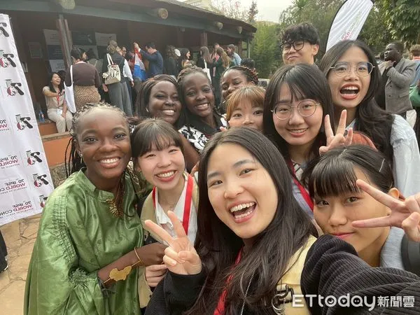 ▲嘉藥藥學系學生暑假赴肯亞與馬來西亞參與國際藥學生年會，拓展專業視野。（記者林東良翻攝，下同）