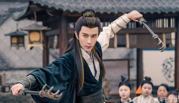 ▲▼于朦朧先前出演白鹿、曾舜晞主演的《臨江仙》。（圖／翻攝自微博）