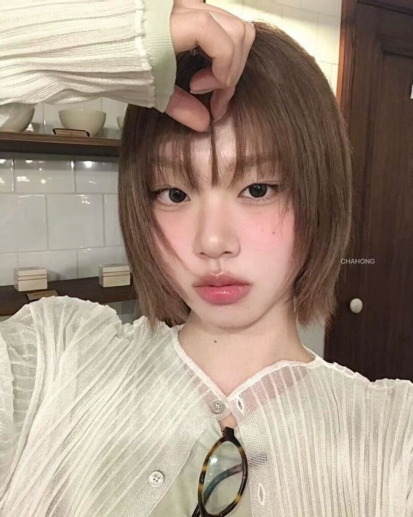 ▲中短髮趨勢   。（圖／翻攝自IG）