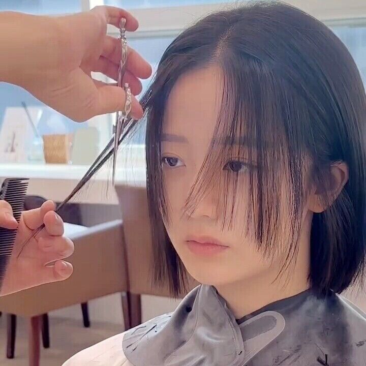 ▲中短髮趨勢   。（圖／翻攝自IG）