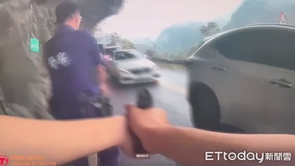 ▲▼刑事局破獲「剝皮式」詐騙，被害人被榨光，還好心中介貸款繼續騙。(圖／記者邱中岳翻攝）