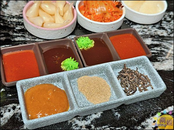 ▲▼台中唯一正宗韓式炭烤鰻魚！專人代烤、小菜湯品生菜無限續，澎湃鰻魚套餐CP值超高。（圖／部落客商妮提供）