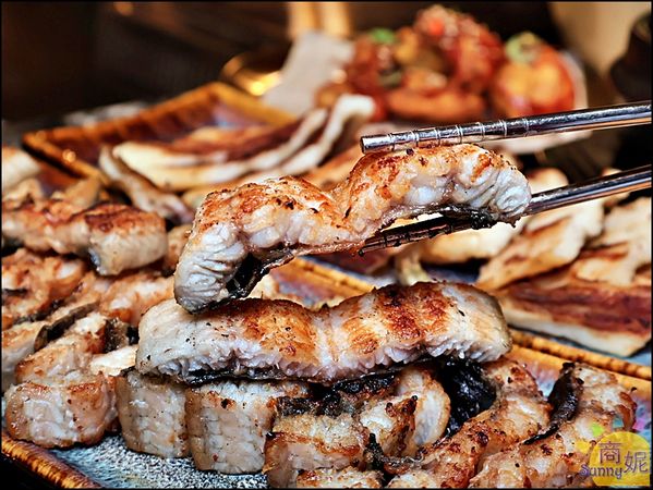▲▼台中唯一正宗韓式炭烤鰻魚！專人代烤、小菜湯品生菜無限續，澎湃鰻魚套餐CP值超高。（圖／部落客商妮提供）