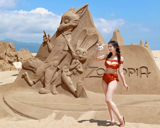 ▲▼2025福隆國際沙雕藝術季「迪士尼仲夏歡樂祭」。（圖／東北角風管處提供）