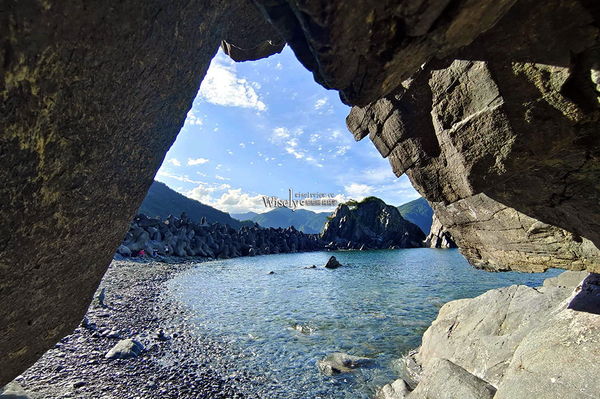 ▲▼台版淨土之濱美景「宜蘭東澳粉鳥林秘境」，蘇澳烏石鼻僻靜漁港。（圖／部落客WISELY提供）