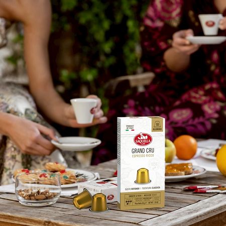 ▲NespressoＸThe Weeknd推出非洲產區靈感的限量咖啡系列。（圖／品牌提供）