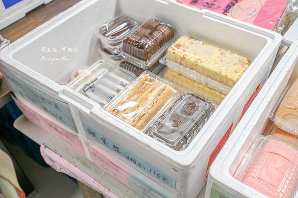 ▲▼三重美食點心「NG蛋糕」超平價生乳卷冰淇淋三明治只要35元起！營業時間一天只賣4小時。（圖／部落客周花花提供）