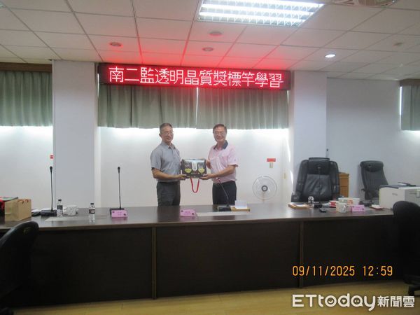 ▲台南第二監獄團隊赴雲林監獄觀摩交流，雙方進行標竿學習。（圖／記者游瓊華翻攝）