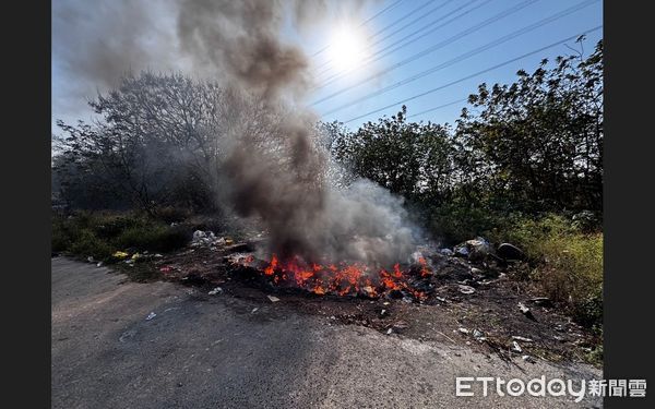 ▲連續縱火犯抓到了，他惡意放火燒廢棄物，最高吞10萬罰單。（圖／台中市環保局提供）