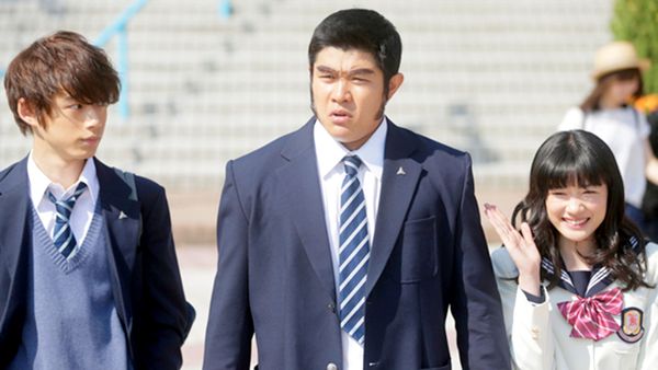 ▲▼永野芽郁被爆與坂口健太郎曾陷3角戀，日網又扯出已婚的鈴木亮平。（圖／翻攝自X）