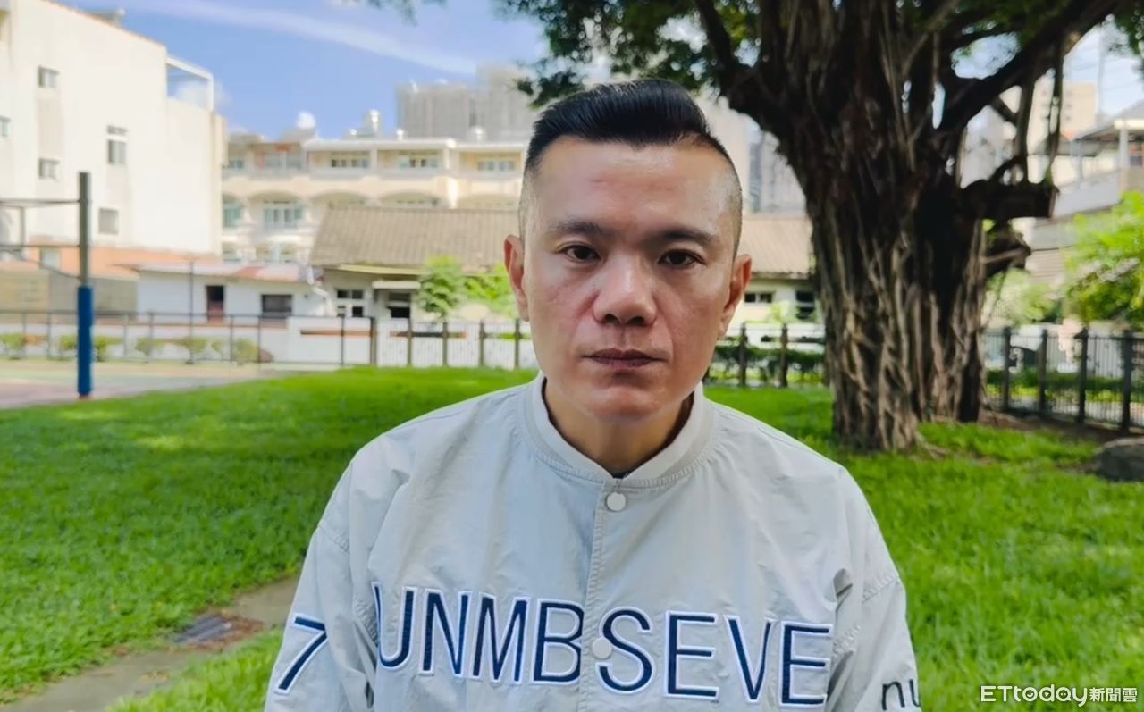 嗆「搶鏡頭犧牲柯文哲」暗罵陳智菡又秒刪　江和樹道歉：小編發的