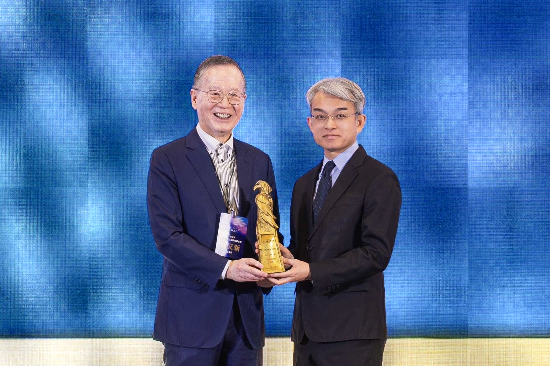 ▲▼中國信託獲「2025亞太暨台灣永續行動獎」與「2025 第八屆台北金鵰微電影展」獎項肯定。（圖／中信金控提供）