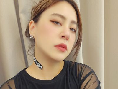 信義區正妹喝掛「臉撞上水溝蓋」！朋友竟做1舉動…黃小柔目擊傻眼了