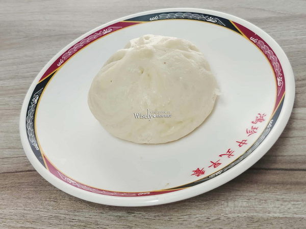 ▲▼台北景美美食「鴻珍中式早餐」，飯糰蔥燒餅鹹豆漿，無招牌只賣四小時。（圖／部落客WISELY提供）