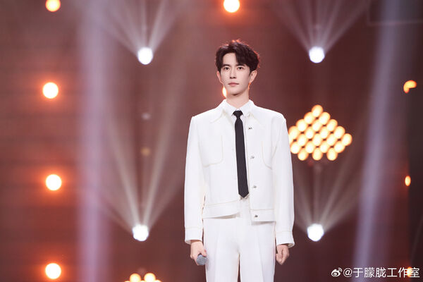 ▲編劇好友悲痛悼念于朦朧。（圖／翻攝自微博）