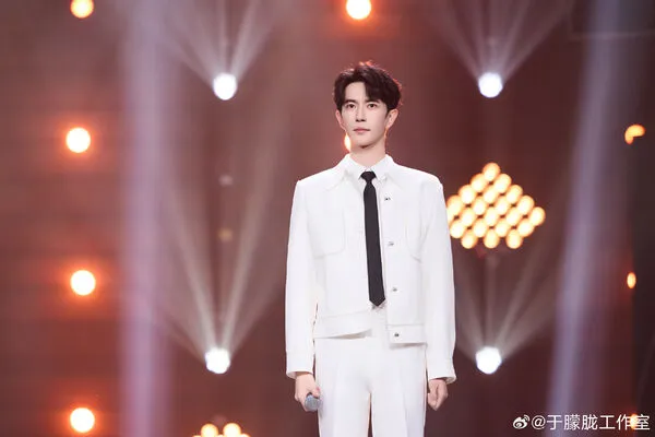 ▲編劇好友悲痛悼念于朦朧。（圖／翻攝自微博）