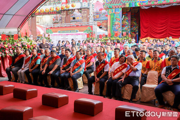 ▲▼  2025年民雄大士爺祭祈福團拜 。（圖／嘉義縣政府提供）