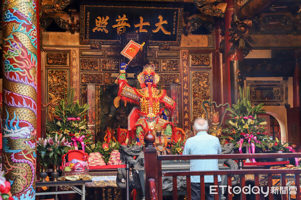 ▲▼  2025年民雄大士爺祭祈福團拜 。（圖／嘉義縣政府提供）