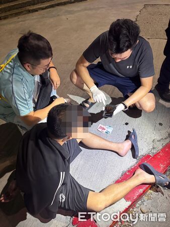 ▲▼    爆走聯結車 　終栽斗南警          。（圖／記者游瓊華翻攝）