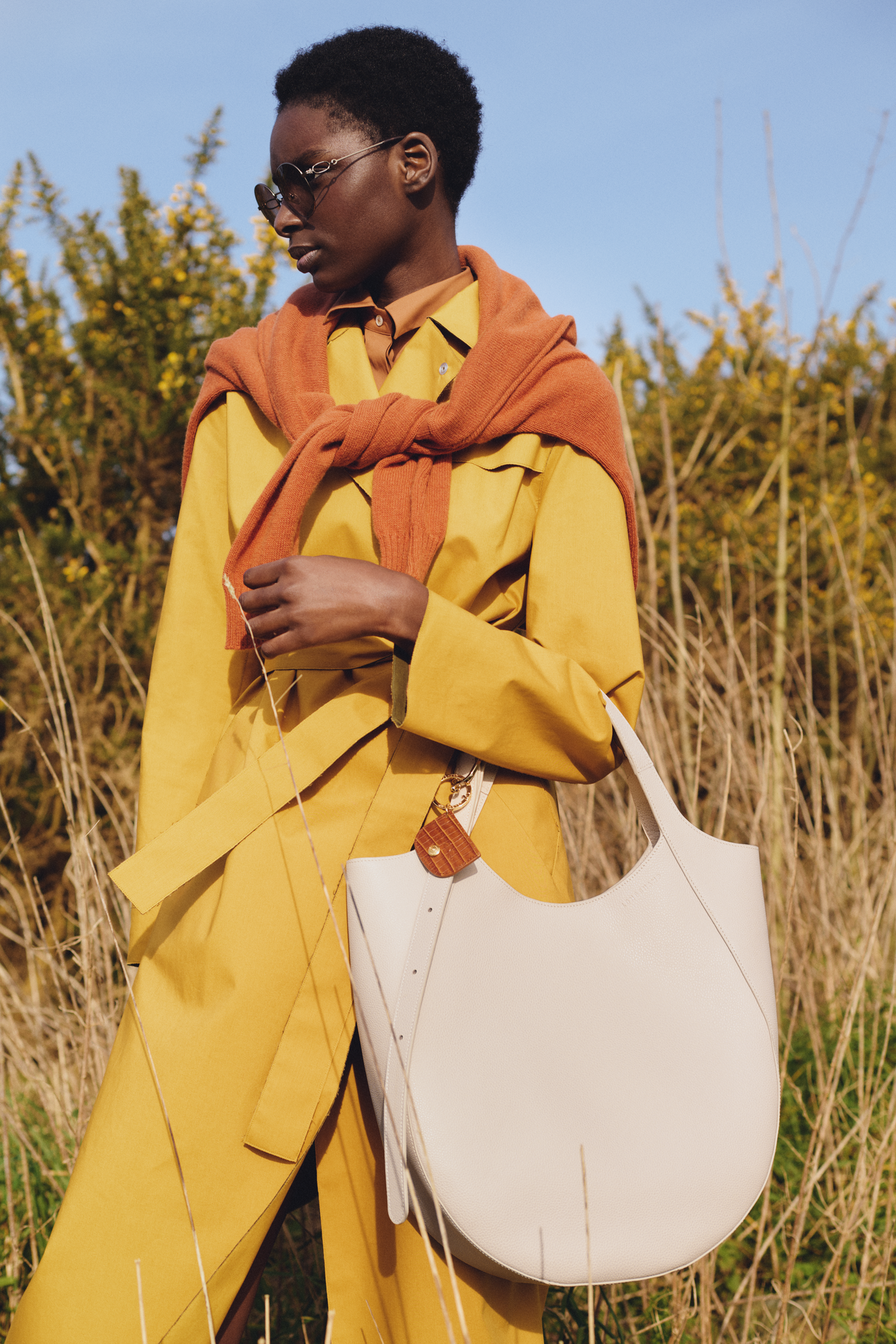 ▲▼  Longchamp 2025 冬季系列以品牌經典 Le Foulonné 包款  。（圖／品牌提供、翻攝自ＩＧ）