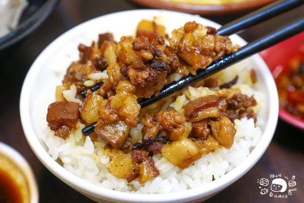 ▲▼廣州街夜市24小時營業的知高飯鱸魚湯。（圖／部落客陳小可提供）