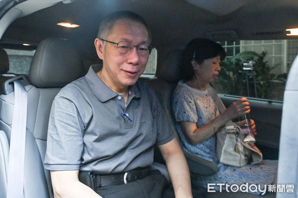 ▲▼北院今(15)日重開柯文哲羈押庭，柯文哲一早出門前往北院報到。（圖／記者李毓康攝）