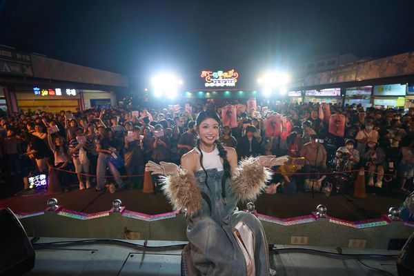 ▲▼李千娜帶著電子花車巡演。（圖／環球音樂提供）