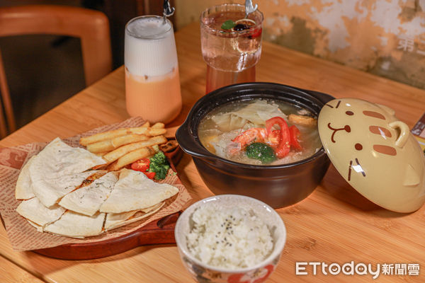 ▲▼台南角落有貓咖啡。（圖／記者蔡玟君攝）