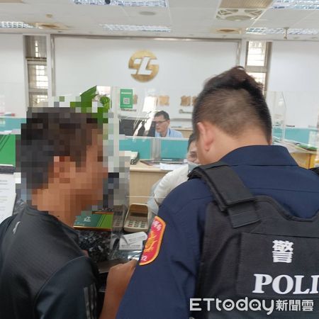 ▲▼ 抖音買中古車藏陷阱！金門男險遭騙萬元訂金　銀行員警聯手阻詐。（圖／記者林名揚翻攝）