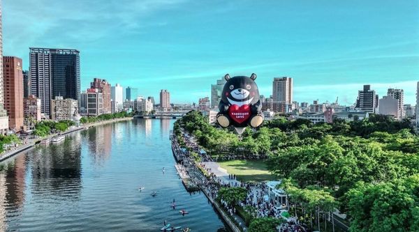 ▲▼高雄愛‧月熱氣球，高雄熱氣球嘉年華。（圖／高雄市政府觀光局提供）