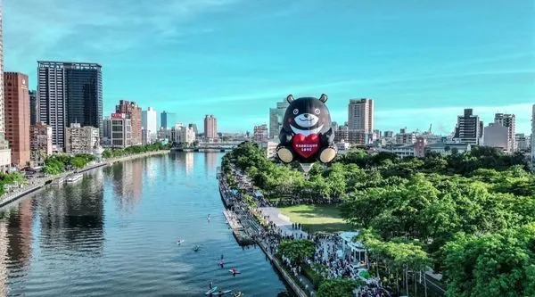 ▲▼高雄愛‧月熱氣球，高雄熱氣球嘉年華。（圖／高雄市政府觀光局提供）