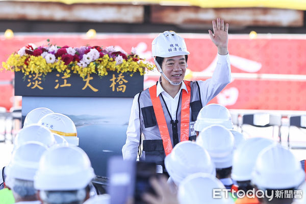 ▲總統賴清德出席「淡江大橋合龍典禮」。（圖／記者林敬旻攝）