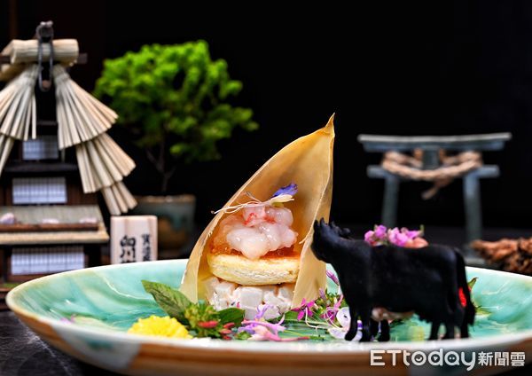 ▲燒飲天皇。（圖／燒肉天皇提供））