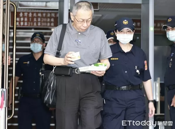 ▲民眾黨將俗稱柯文哲條款。（圖／記者黃克翔攝）