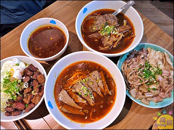 ▲▼台中CP值超高日本A5和牛牛肉麵、烤肉飯附肉片牛肉湯。（圖／部落客商妮提供）