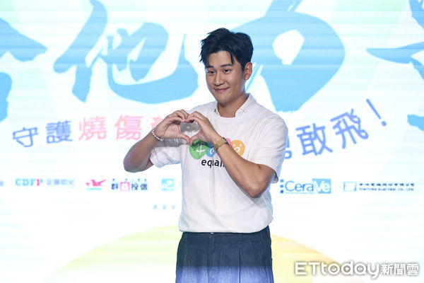 ▲周興哲擔任陽光基金會公益廣告代言人記者會。（圖／記者林敬旻攝）