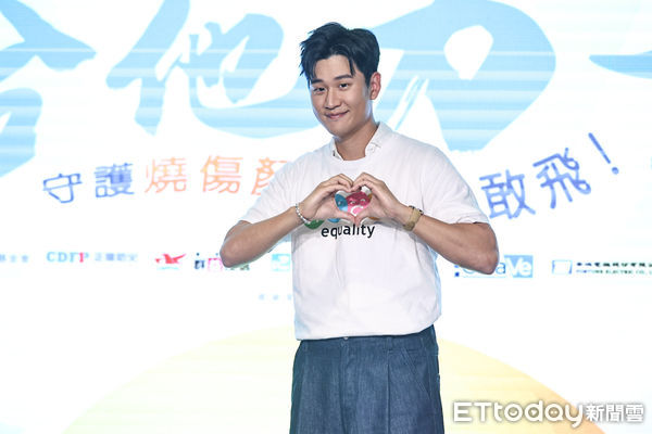 ▲周興哲擔任陽光基金會代言人。（圖／記者林敬旻攝）