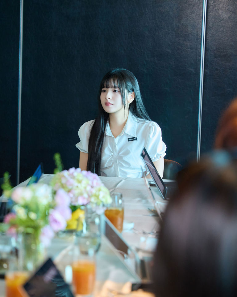 ▲▼俐蓁餐敘。（圖／XG娛樂提供）