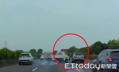 國道小貨車駕駛恍神釀「三殺連環撞」！4車受損驚險畫面曝