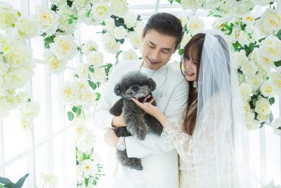 包偉銘、嫩妻劉依純結婚10年啦！　「超萌愛兒」不藏了終於露面