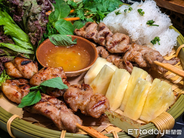 ▲越越・新越南料理。（圖／記者黃士原攝）