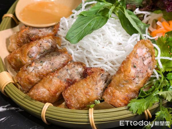 ▲越越・新越南料理。（圖／記者黃士原攝）